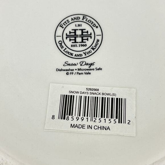 Fitz and Floyd Snow Days Snack Set Snowman Bowl and Plates - Picture 6 of 8